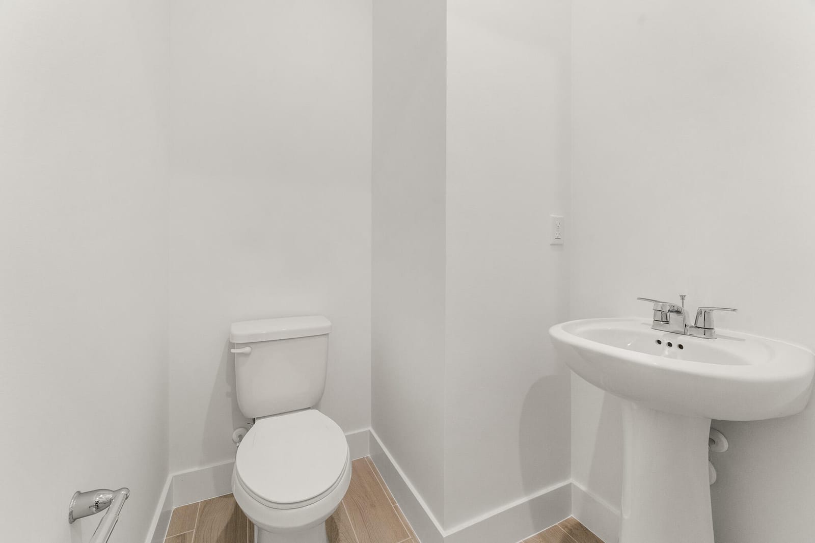3635 NW SOLANGE Court — photo 12