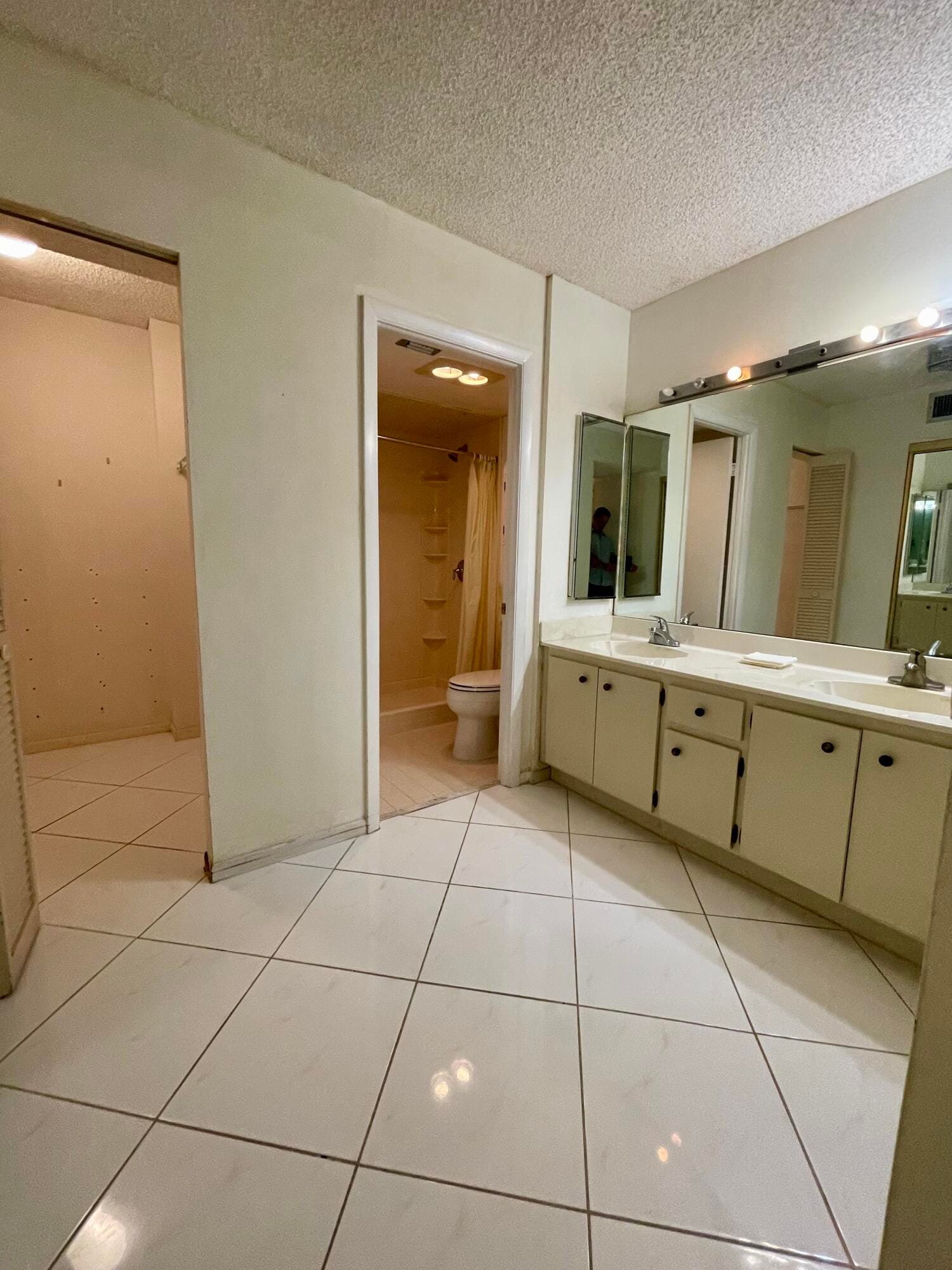 2802 N 46th Avenue B318, Hollywood, FL 33021 photo 17