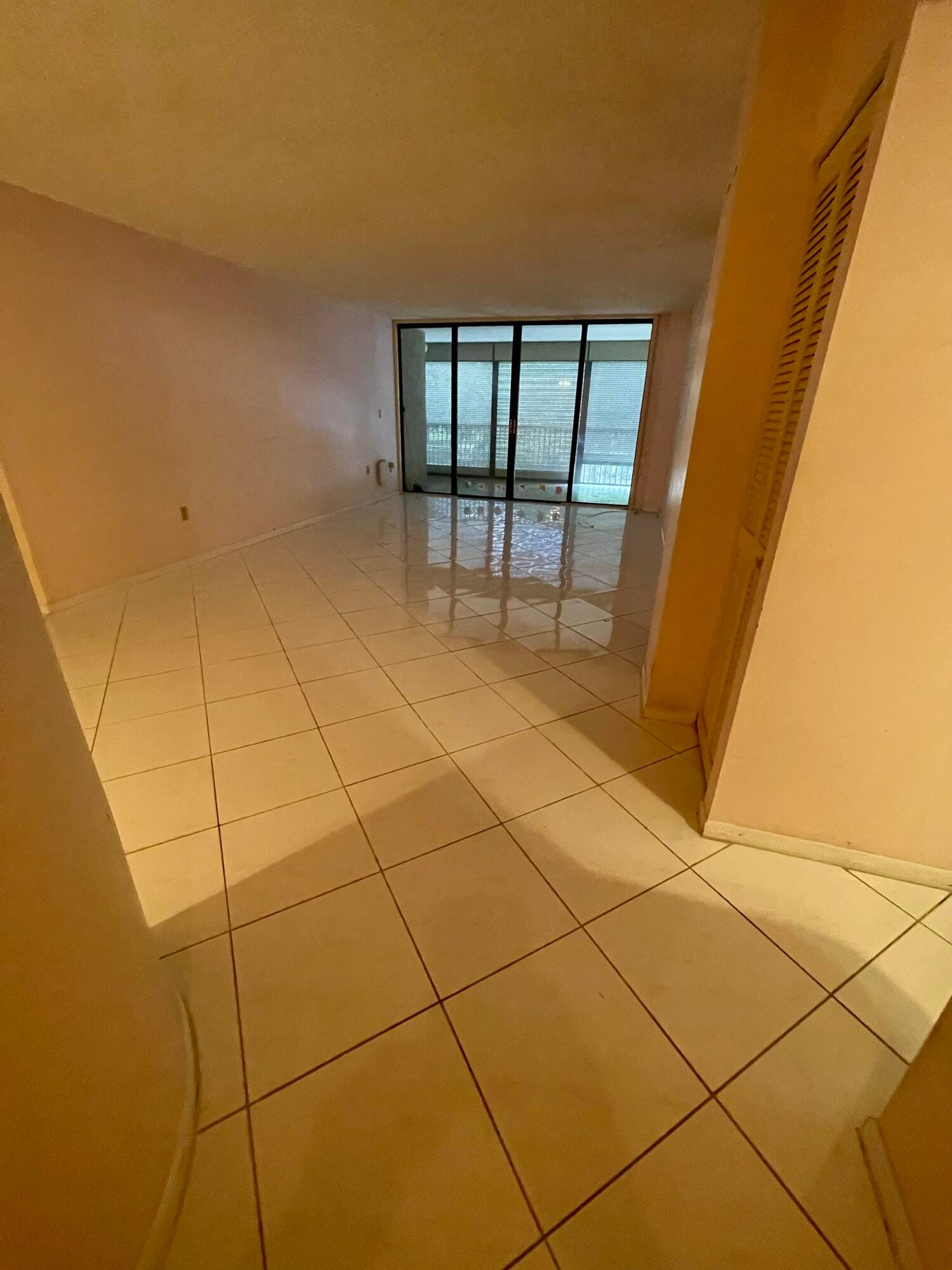 2802 N 46th Avenue B318 — photo 5