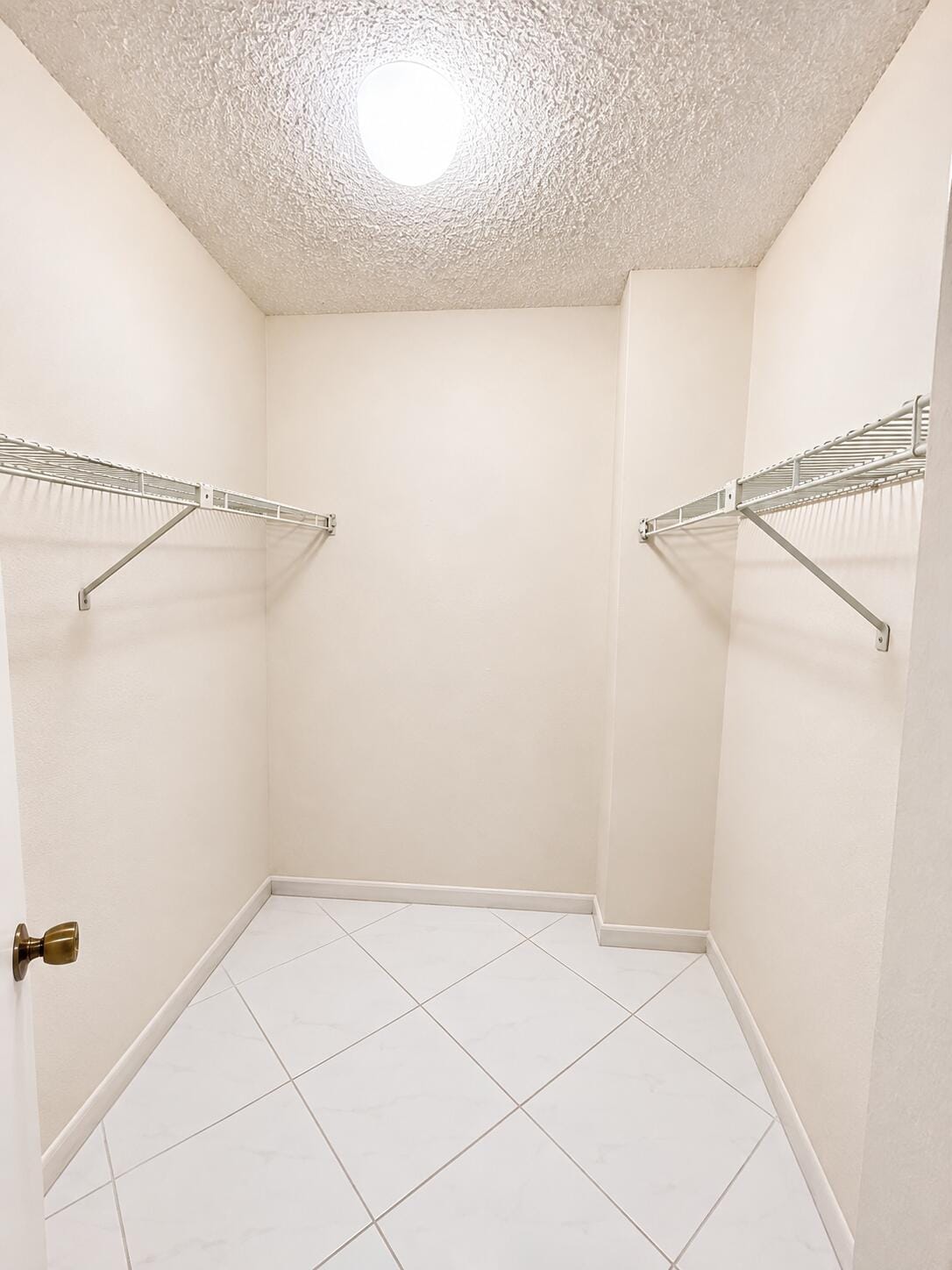 2802 N 46th Avenue B318, Hollywood, FL 33021