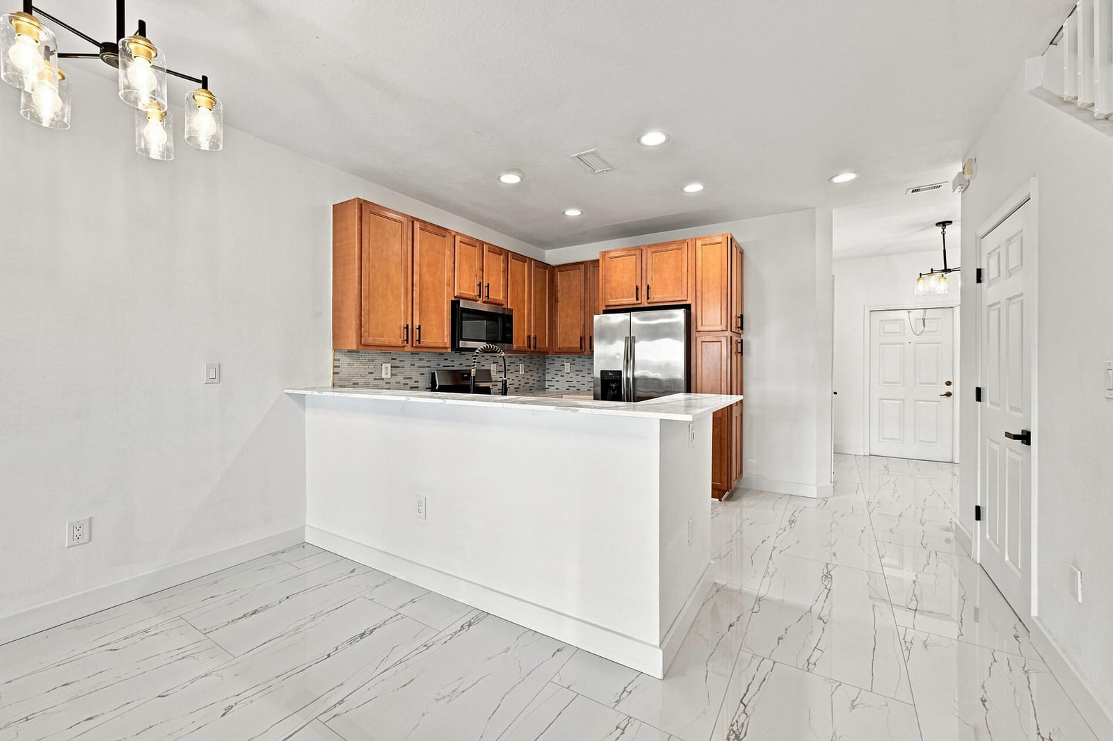 3105 NW 25TH Terrace — photo 4