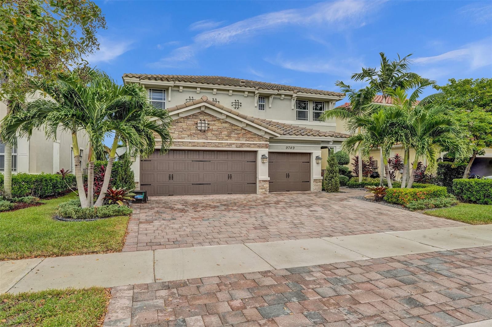 9749 Blue Isle BAY, Parkland, FL 33076 photo 16