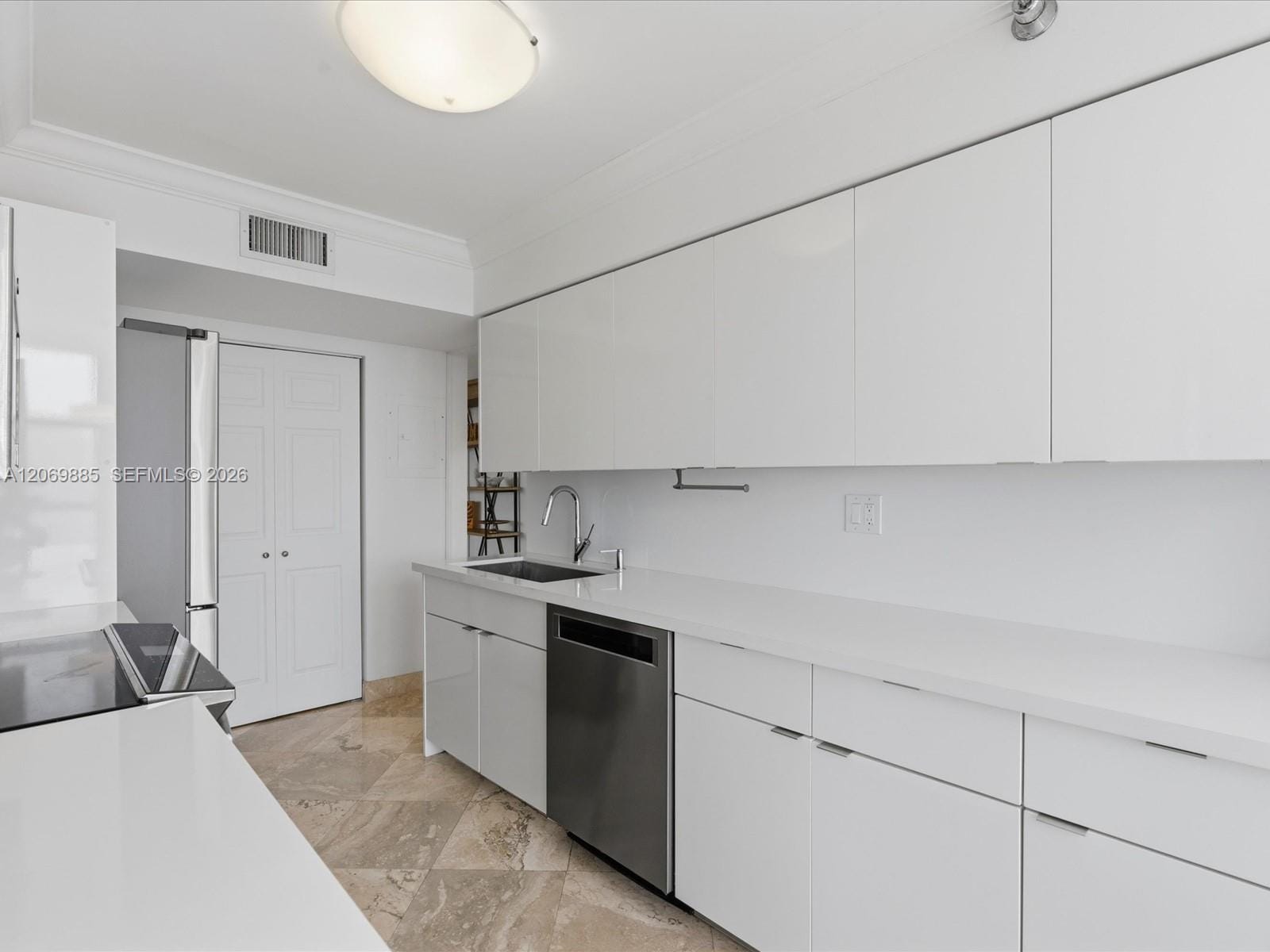 3400 NE 192nd Street 2001 — photo 9