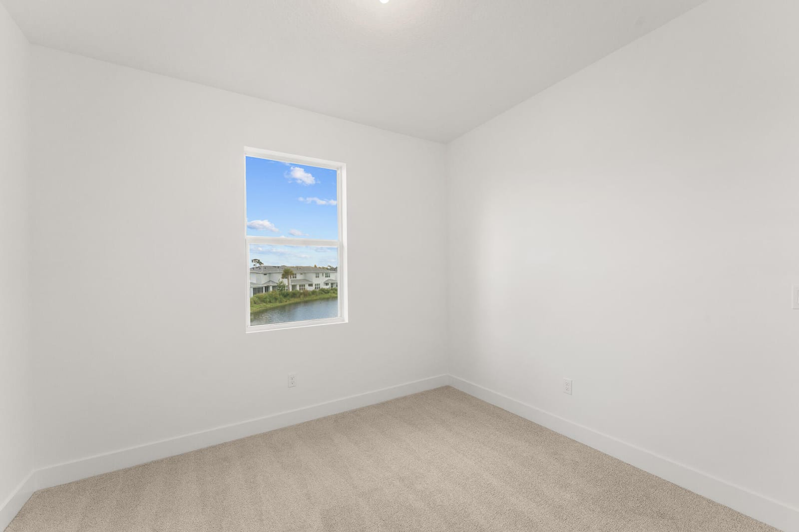 3633 NW SOLANGE Court — photo 11
