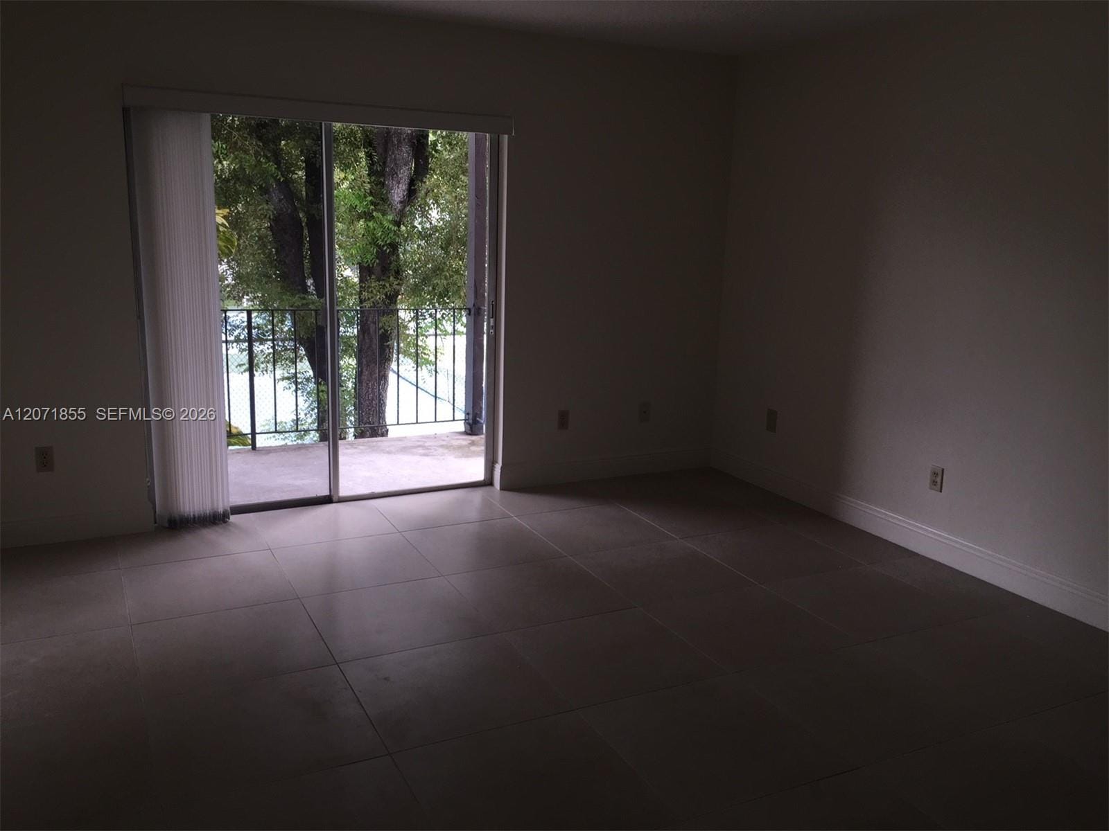 10740 N Kendall Drive L-14 — photo 6