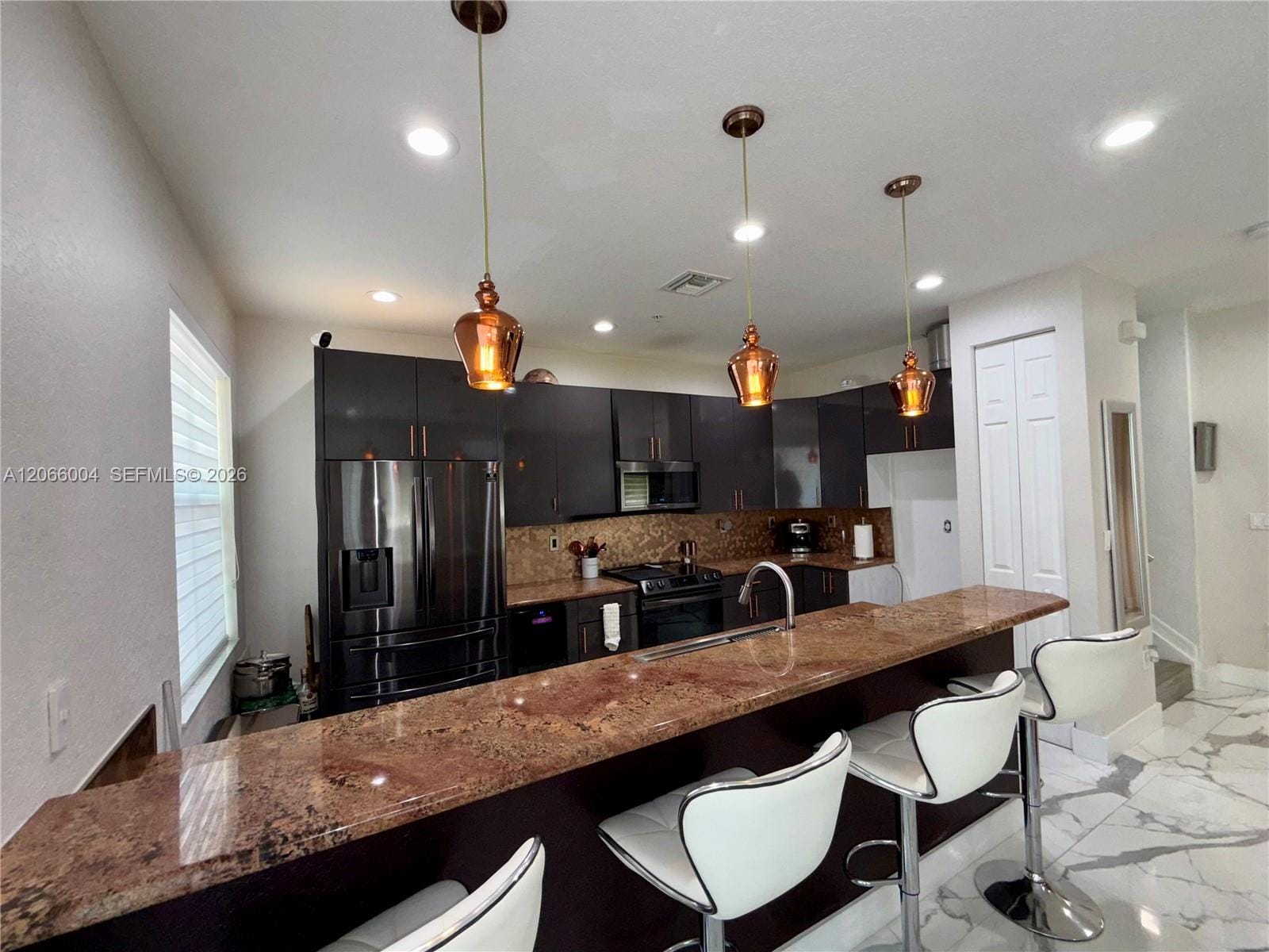 2851 W Prospect Road 704, Tamarac, FL 33309 photo 17