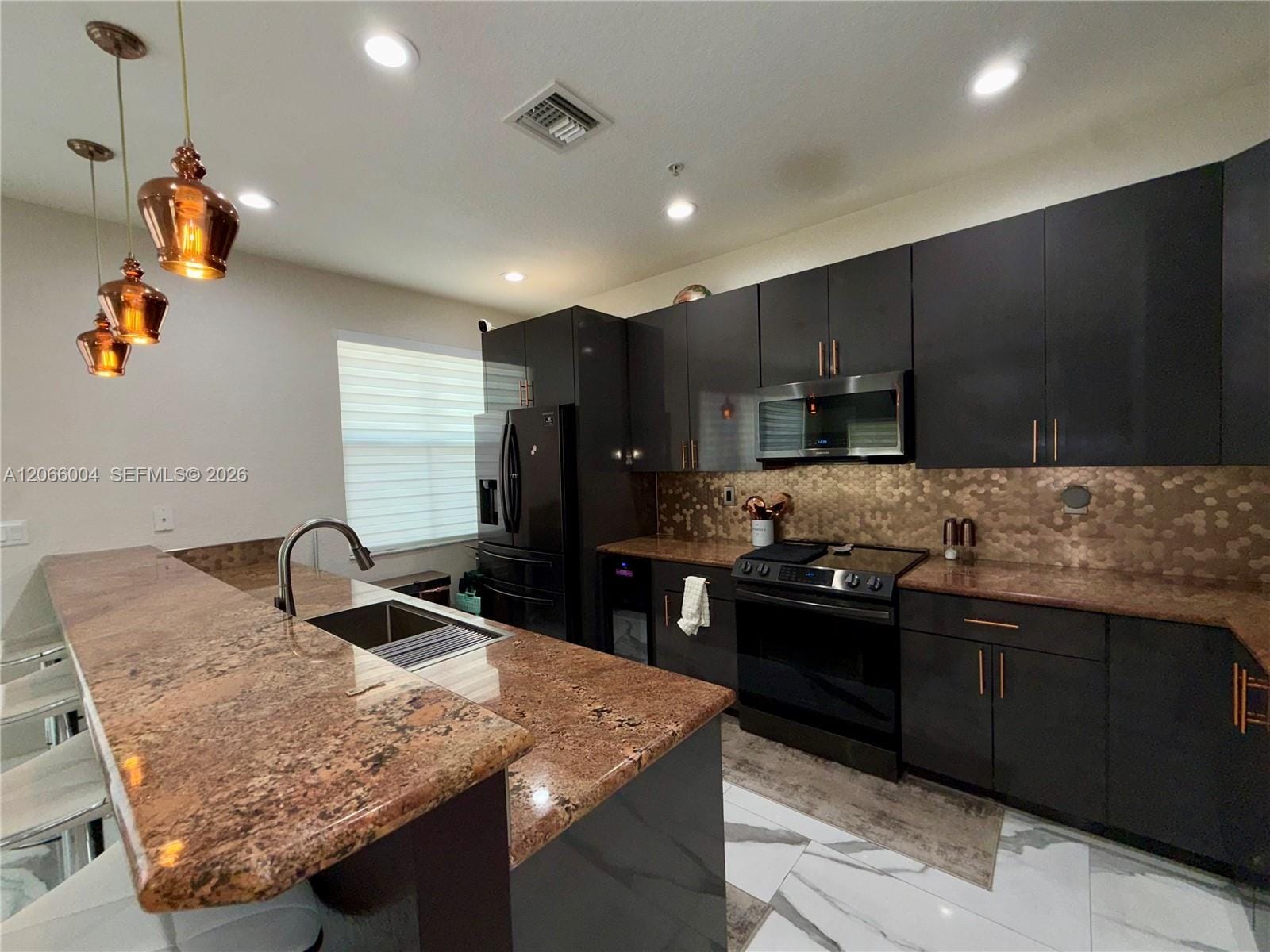 2851 W Prospect Road 704, Tamarac, FL 33309 photo 18