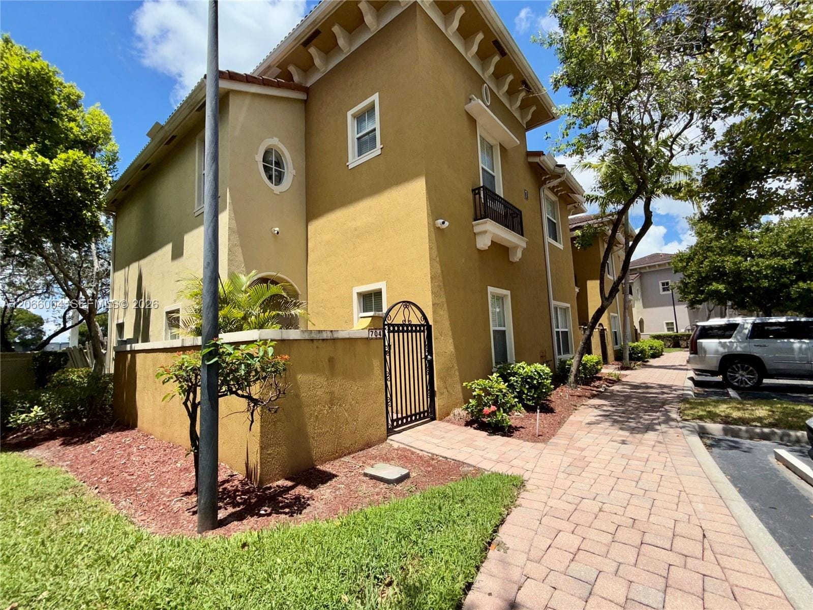 2851 W Prospect Road 704, Tamarac, FL 33309 photo 5