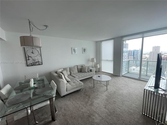 253 NE 2nd Street 3806, Miami, FL 33132