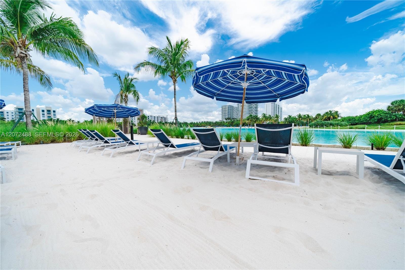2411 Laguna Circle 809, North Miami, FL 33181 photo 22
