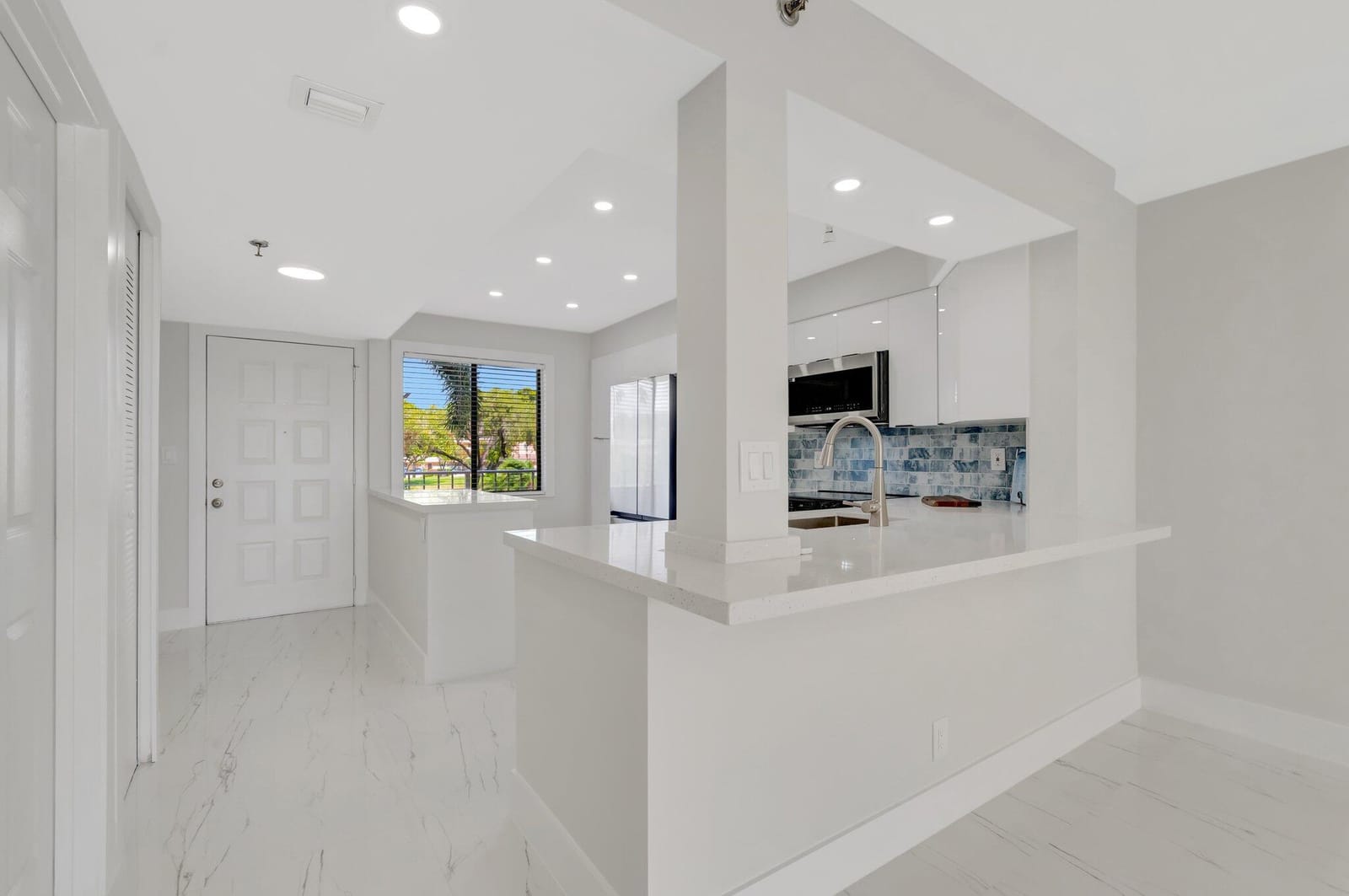 7240 Huntington Lane 202, Delray Beach, FL 33446 photo 8