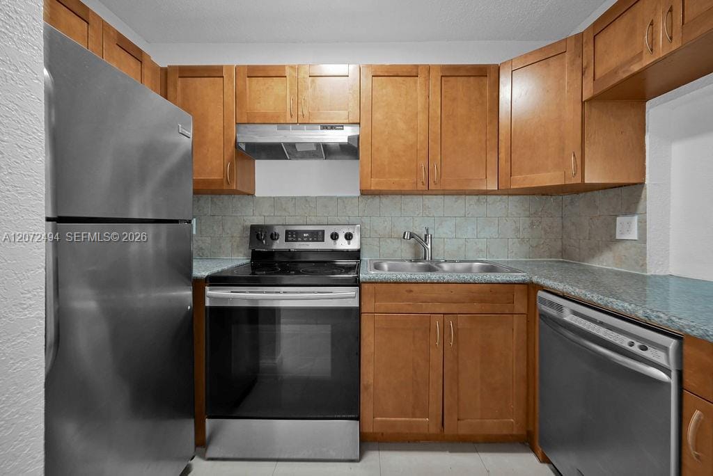 622 Kathy Court — photo 11