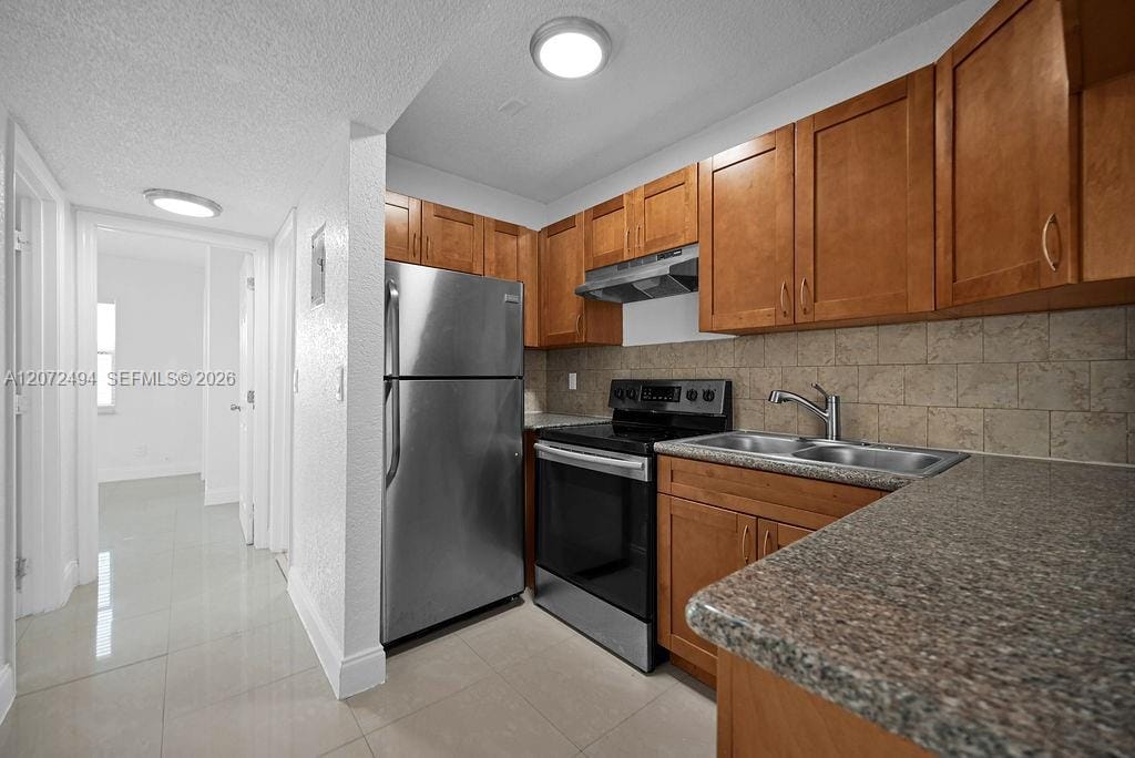 622 Kathy Court — photo 3