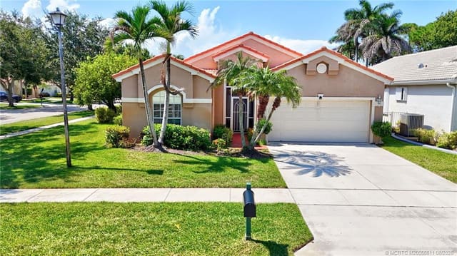 2937 SE Kingsmill Place, Stuart, FL 34997