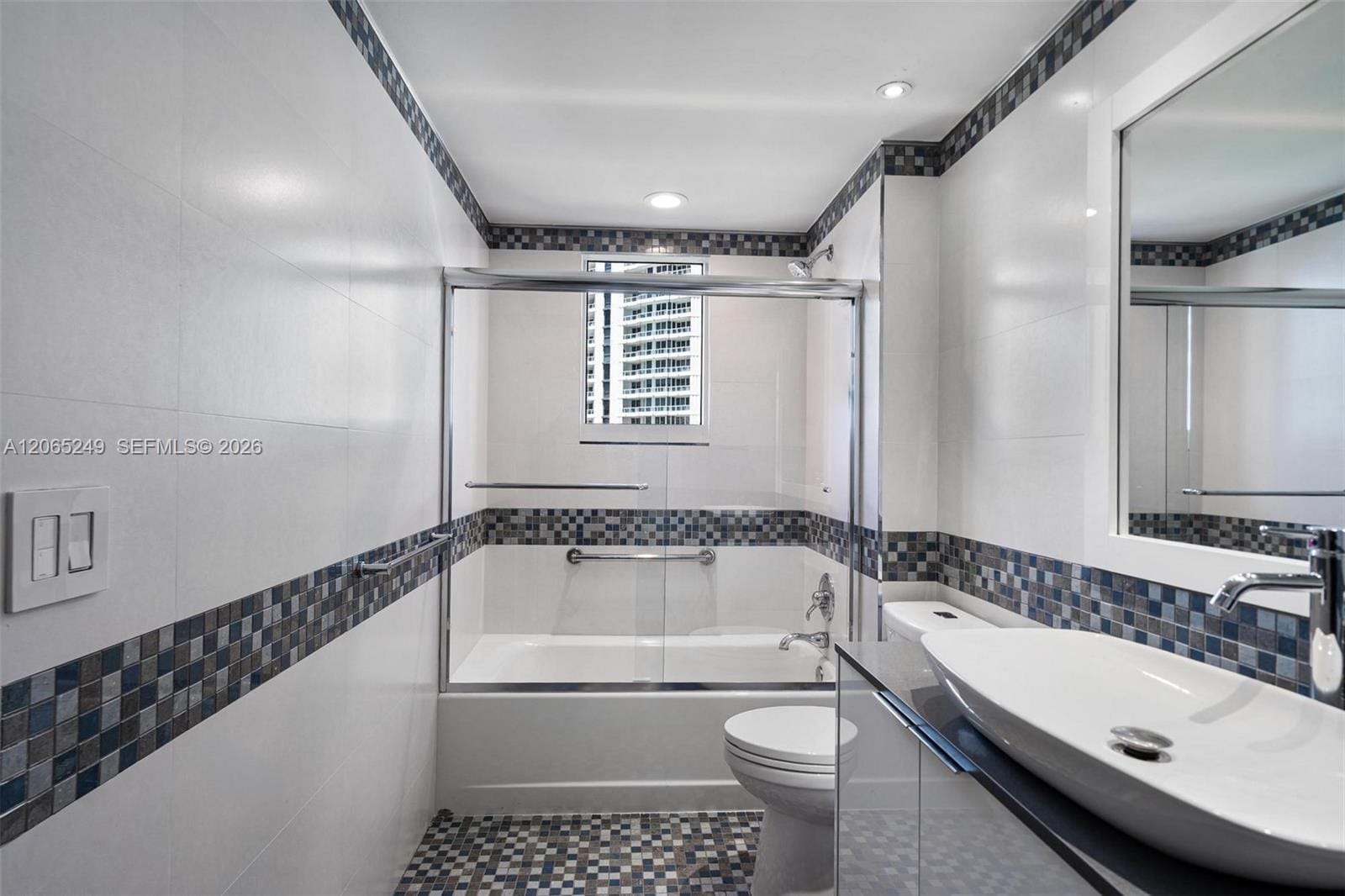 21050 Point Place 1006, Aventura, FL 33180 photo 20