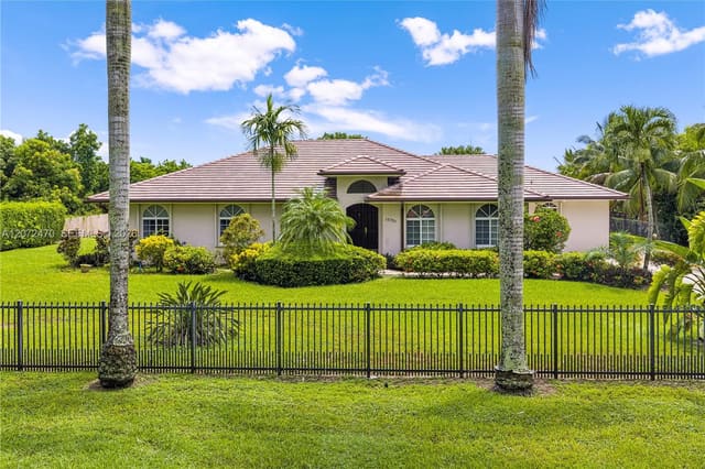 15720 SW 252nd Street, Homestead, FL 33031