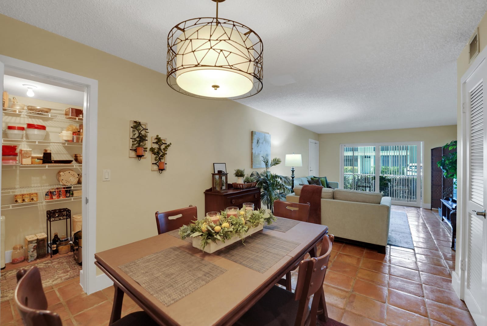6473 BAY CLUB Drive 1 — photo 5