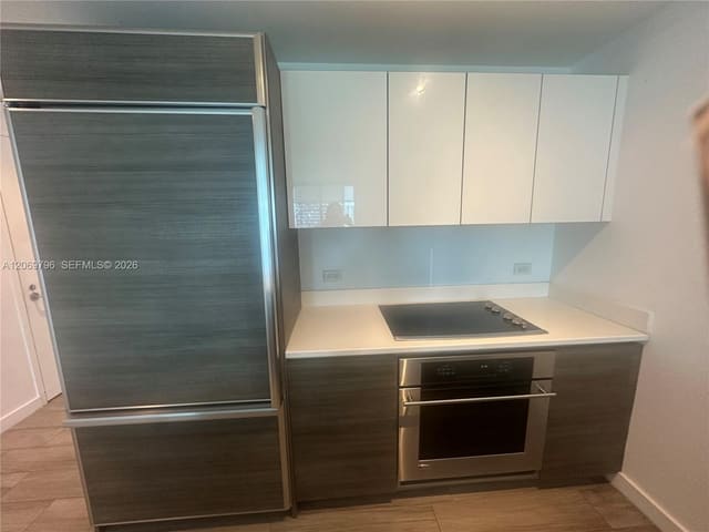 1100 S Miami Avenue 2807, Miami, FL 33130