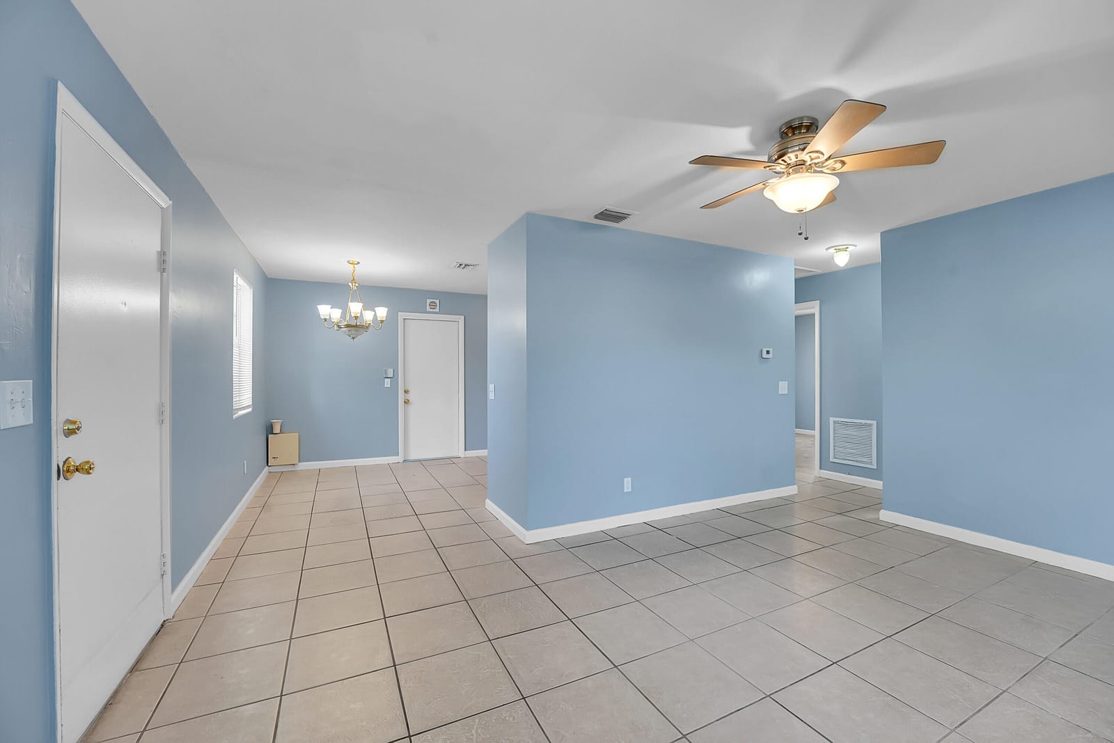 1208 W 32ND Street — photo 8
