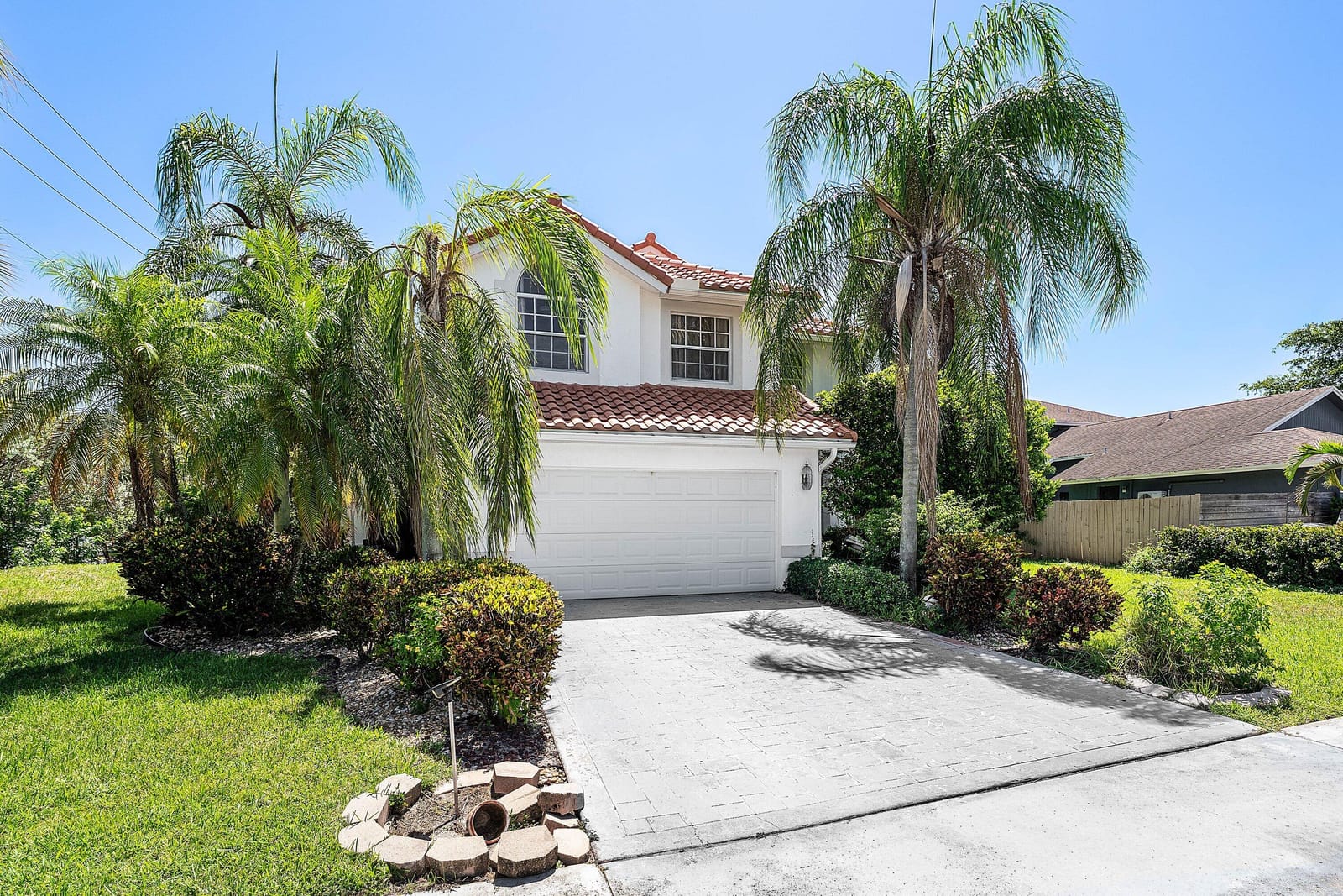 2350 NW 5TH Avenue — photo 3