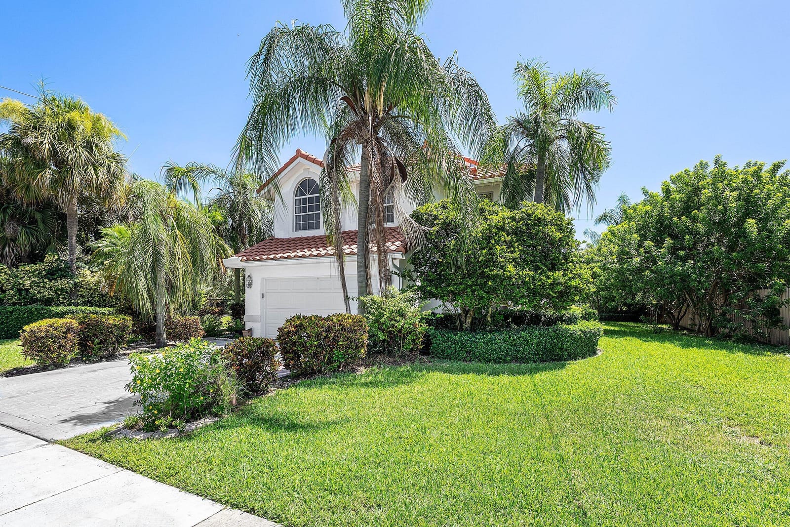 2350 NW 5TH Avenue — photo 5