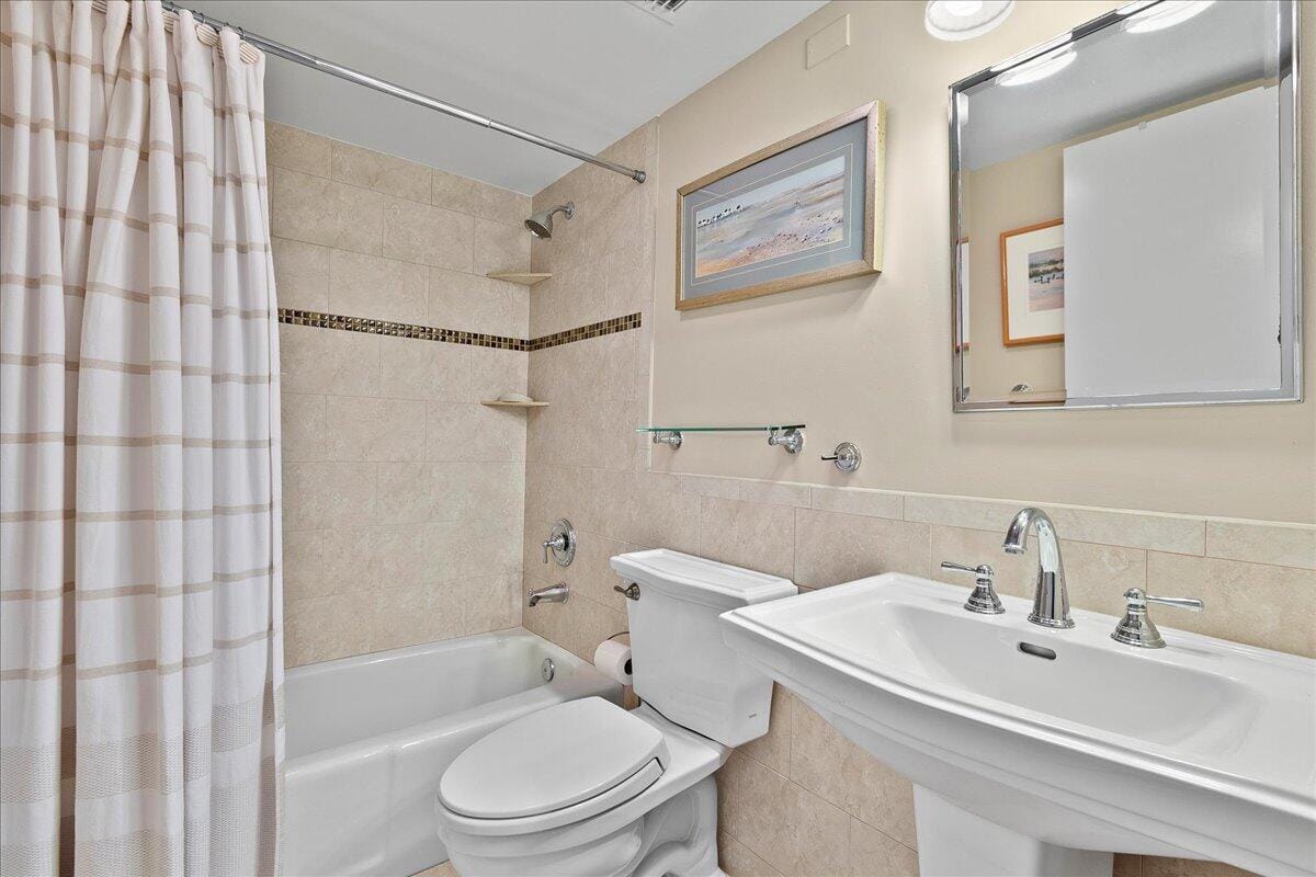 143 Bay Colony Drive N, Juno Beach, FL 33408 photo 26