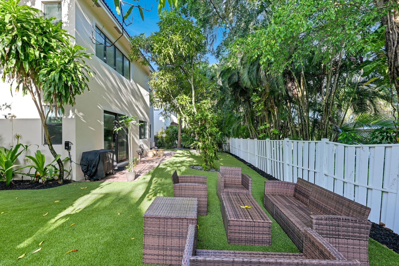 11695 NW 2ND Street — photo 5