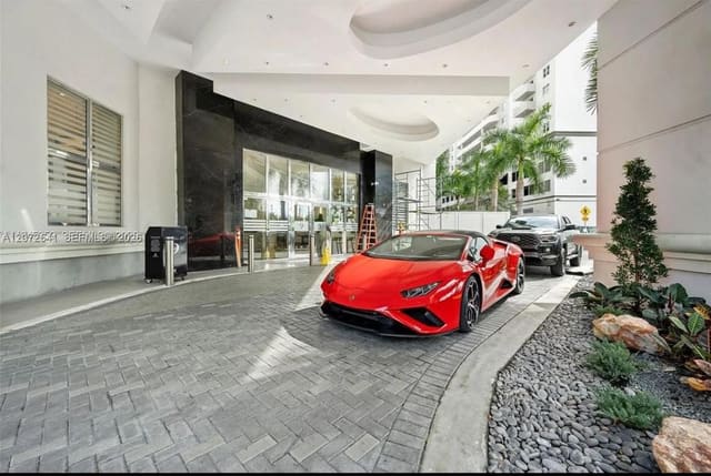 999 SW 1st Avenue 1814, Miami, FL 33130