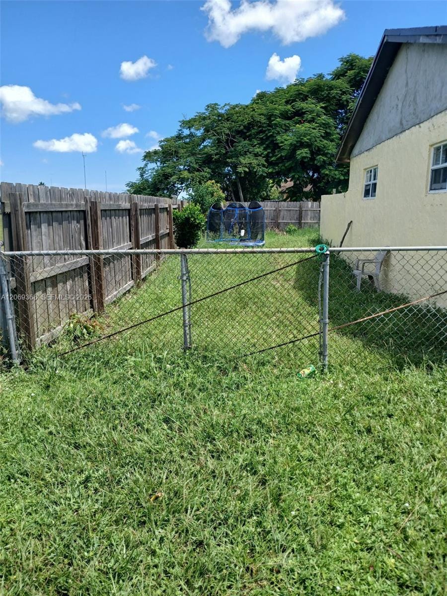 3009 NW 204th Terrace — photo 5