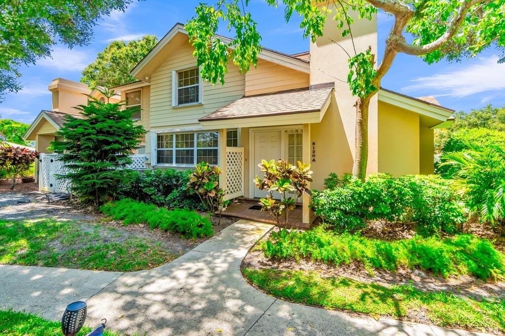 8120 NORTHBORO Court 20A, Lake Clarke Shores, FL 33406 photo 1