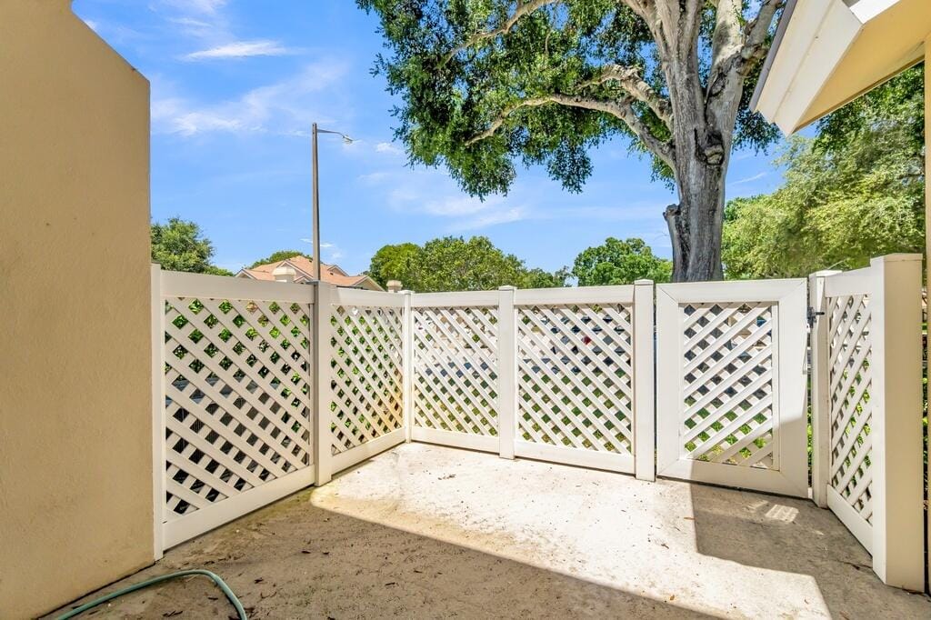 8120 NORTHBORO Court 20A, Lake Clarke Shores, FL 33406 photo 25