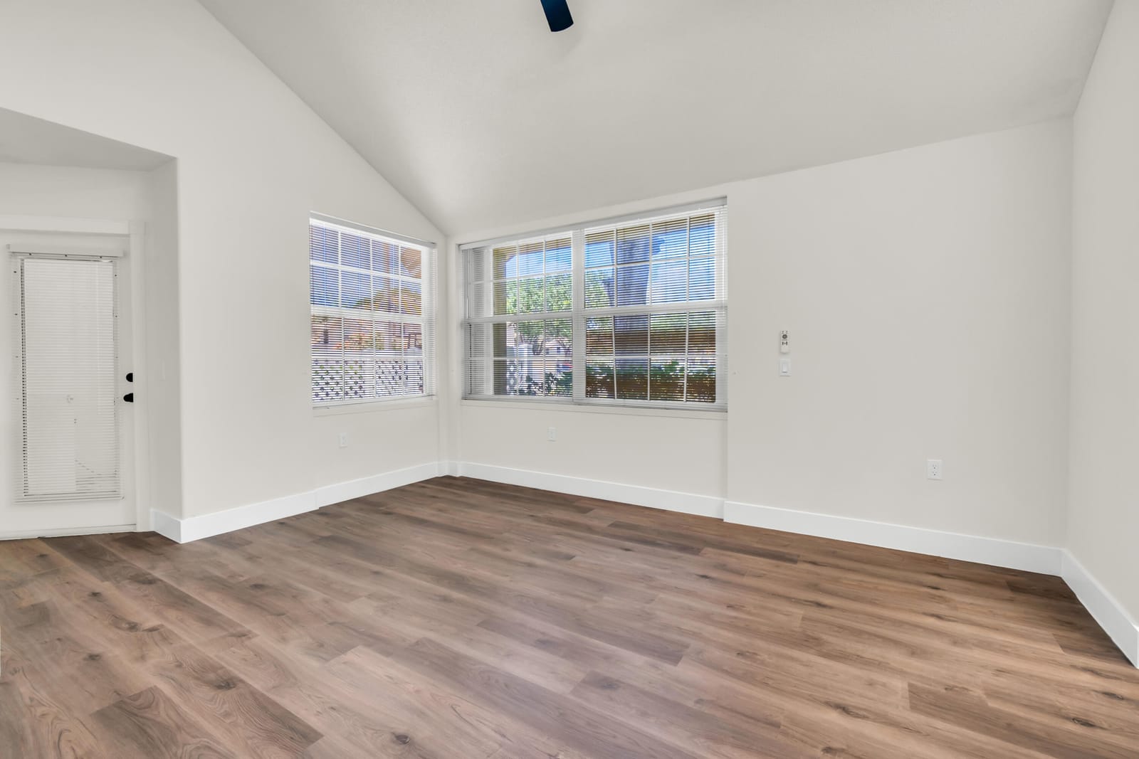 8120 NORTHBORO Court 20A, Lake Clarke Shores, FL 33406 photo 9