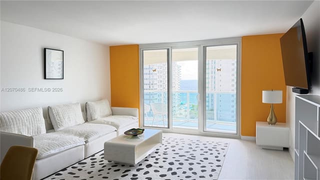 3800 S Ocean Drive 1118, Hollywood, FL 33019