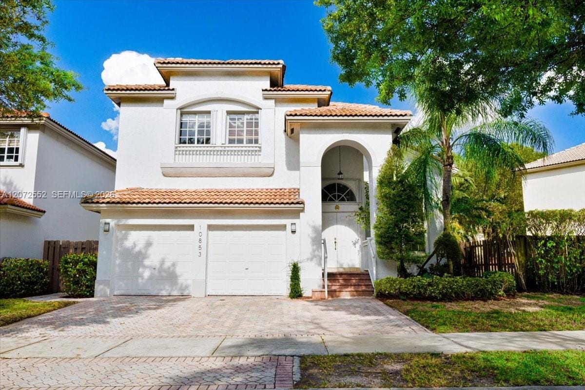 10853 NW 71st Street, Doral, FL 33178
