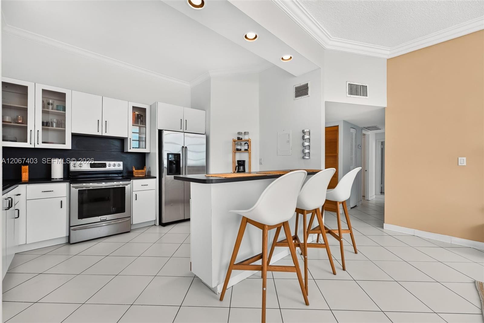 1351 NE Miami Gardens Drive PH1725E — photo 4