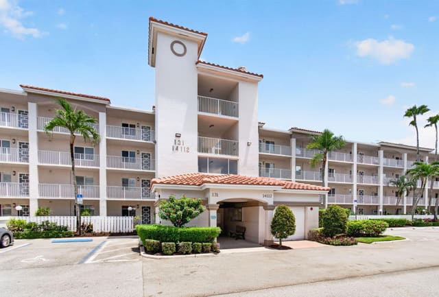 14112 Huntington Pointe Drive 210, Huntington Pointe, Delray Beach, FL