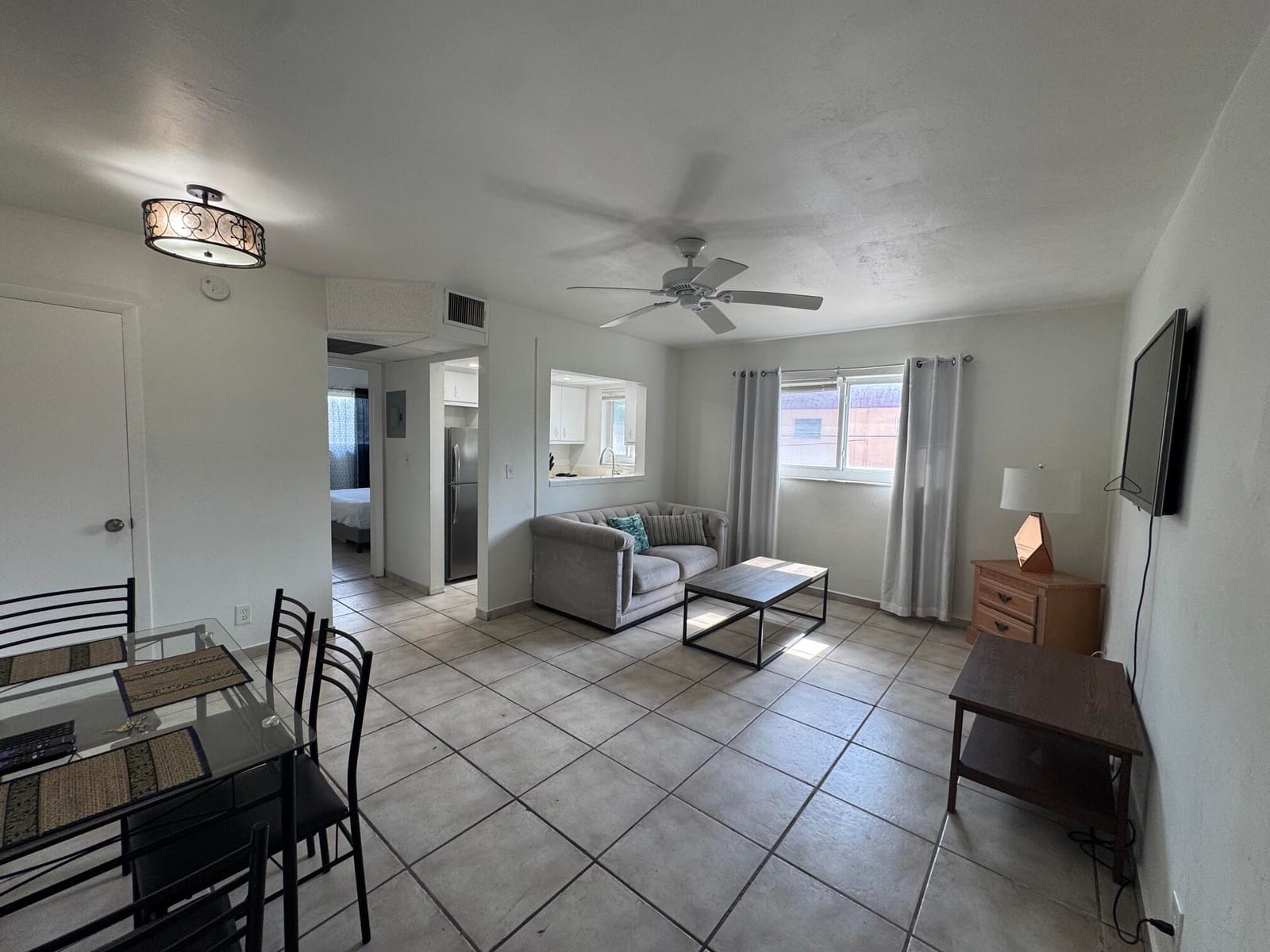 811 SE 16TH Street 208, Fort Lauderdale, FL 33316
