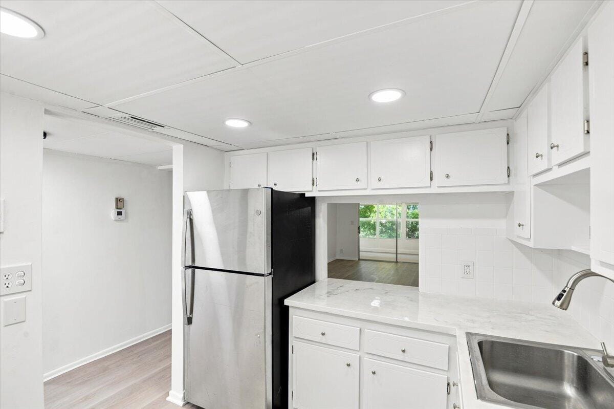 1050 COUNTRY CLUB Drive 306, Margate, FL 33063 photo 13
