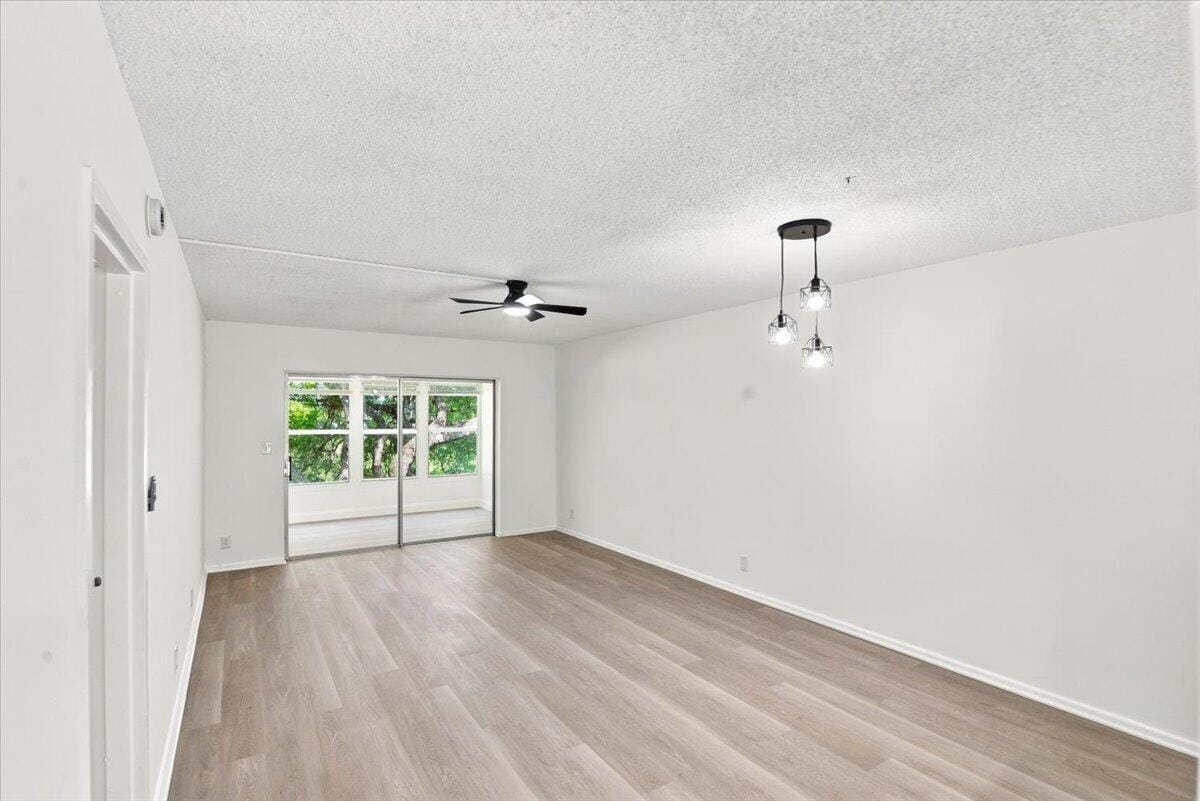 1050 COUNTRY CLUB Drive 306, Margate, FL 33063 photo 18