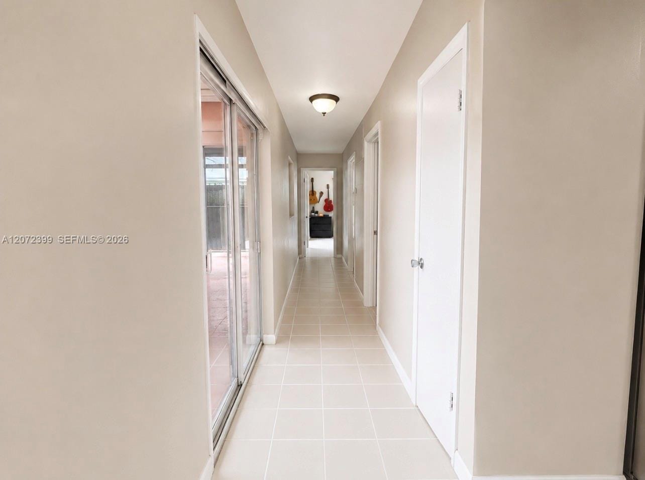1812 N 45th Avenue — photo 7