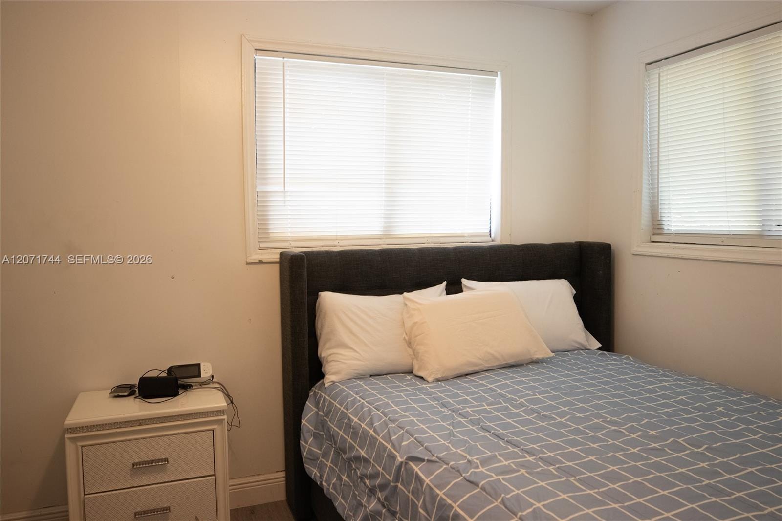 901 NW 33rd Drive — photo 3