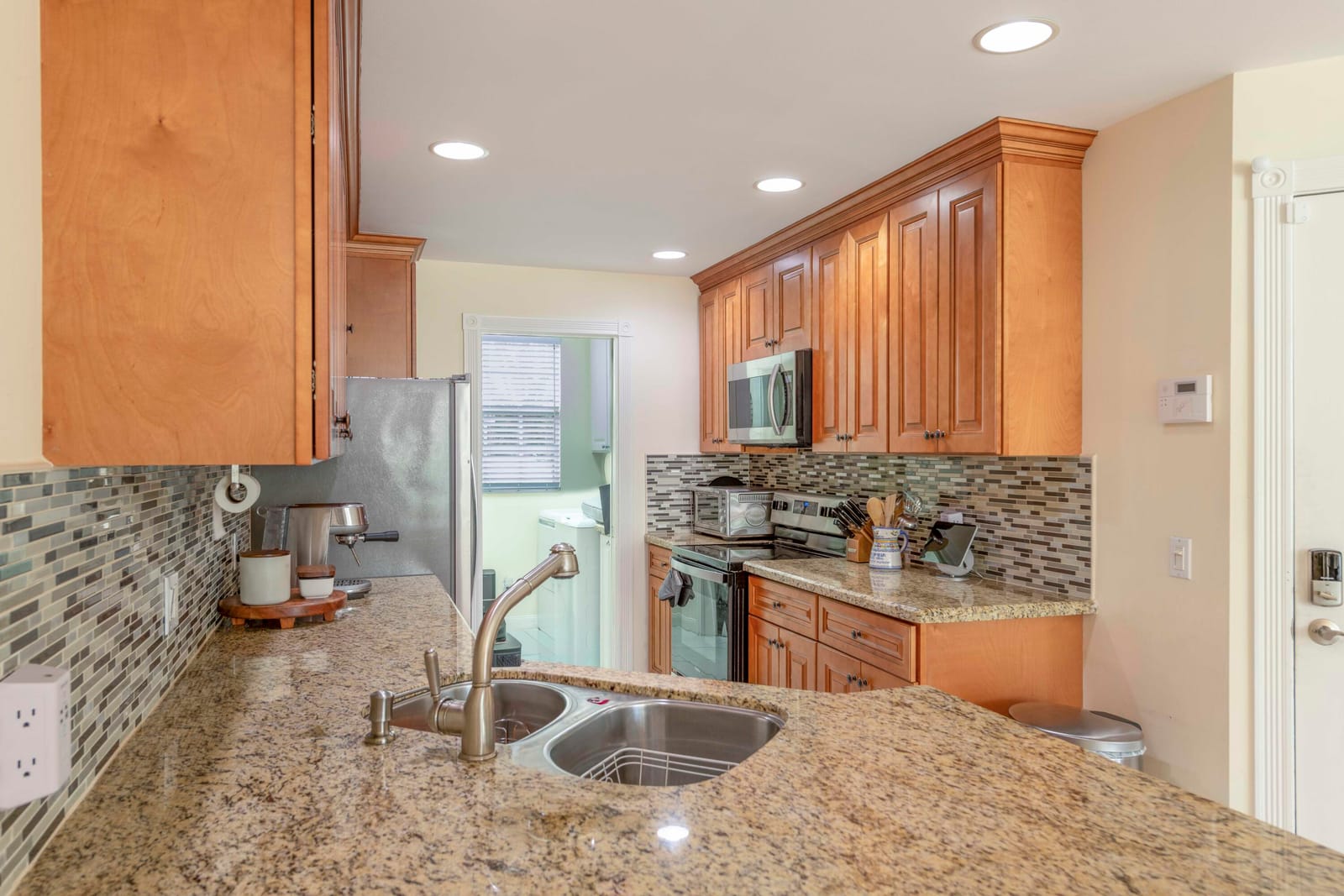 154 SANTA BARBARA Way — photo 6