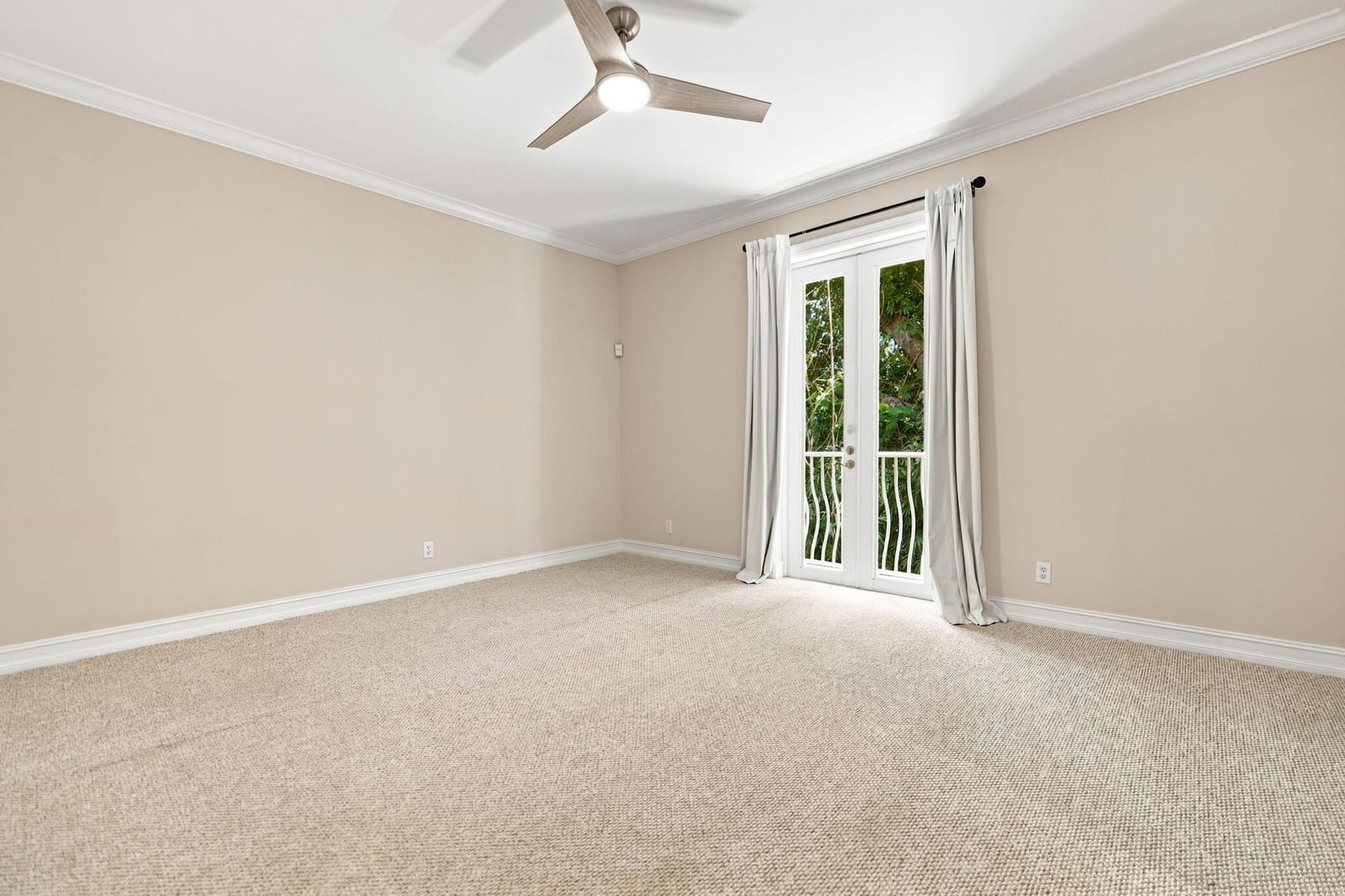 3434 NE 13TH Avenue, Oakland Park, FL 33334 photo 15
