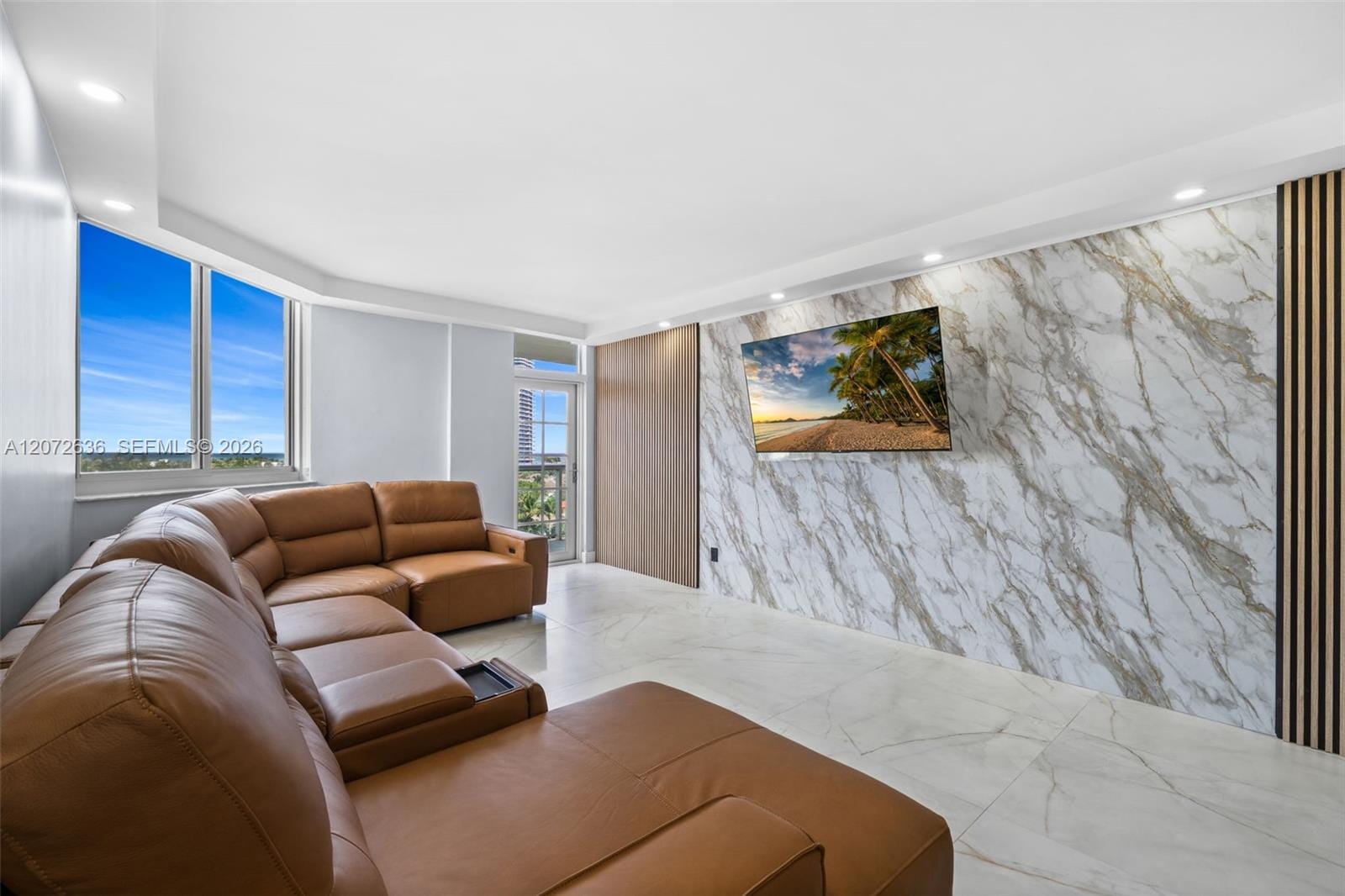 19380 Collins Avenue 826 — photo 8