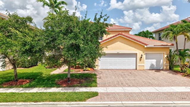 4225 SW 179TH Way, Miramar, FL 33029