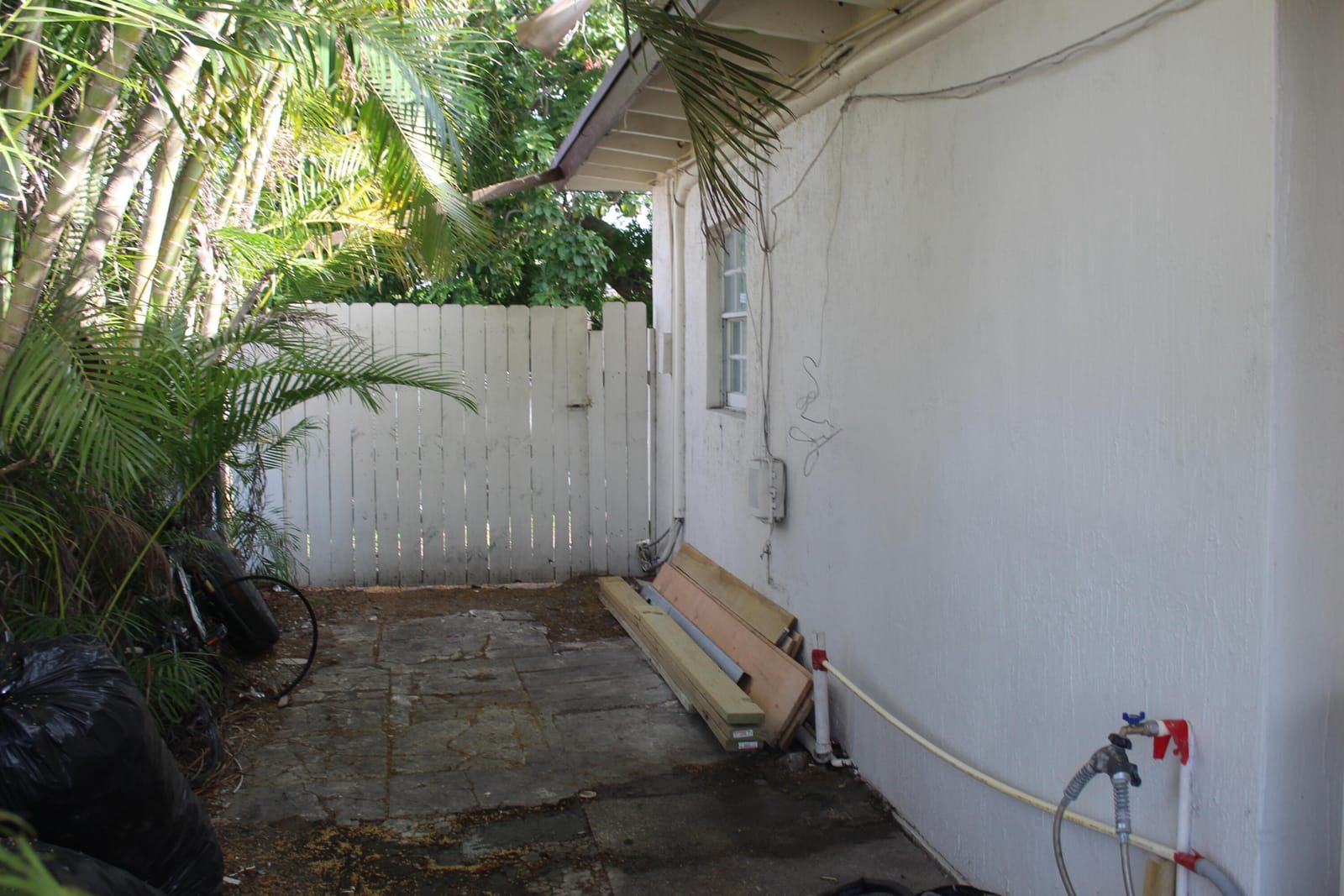 4434 VENUS Avenue c — photo 10
