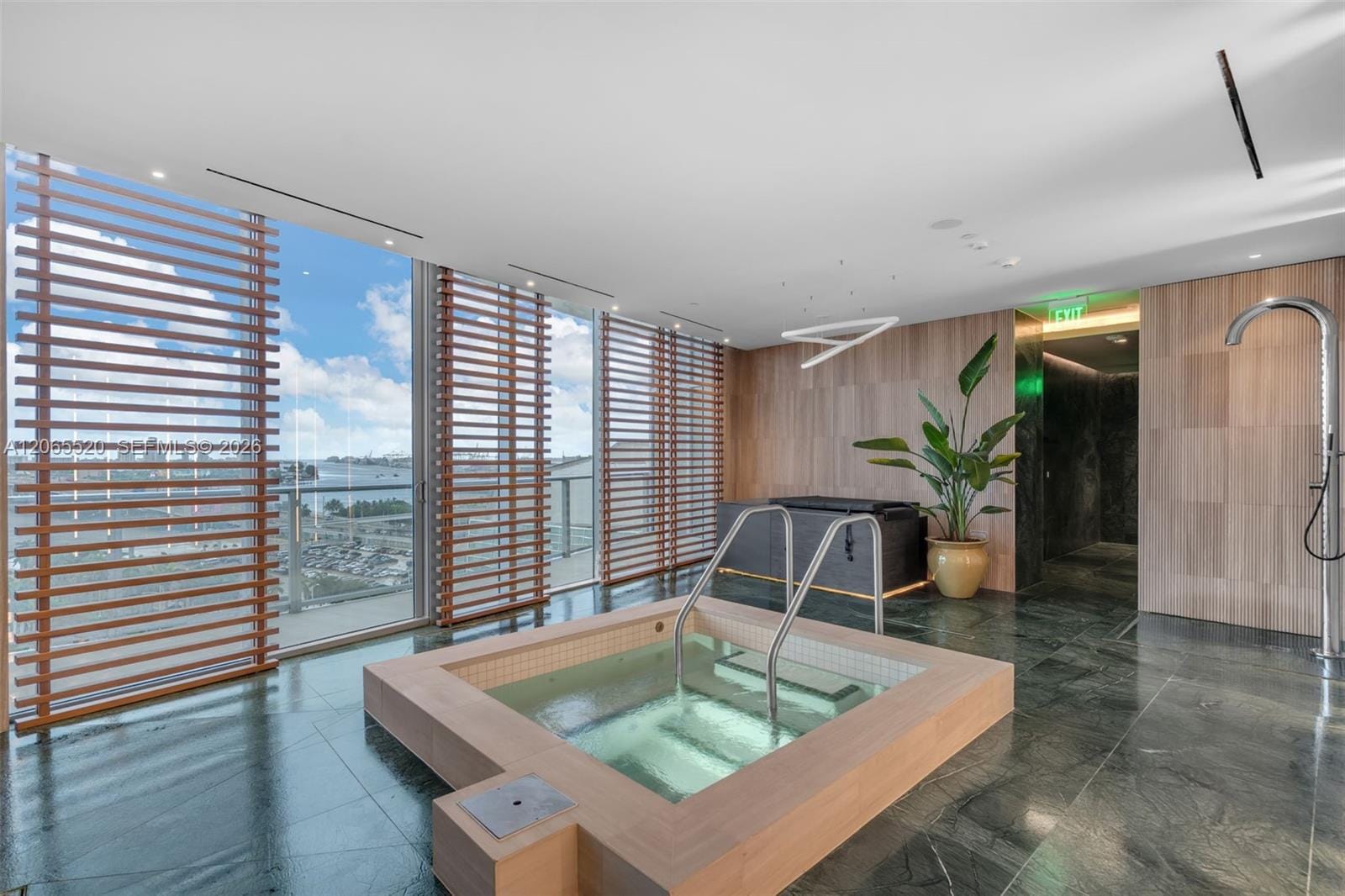 1400 Biscayne Boulevard 2905, Miami, FL 33132 photo 24