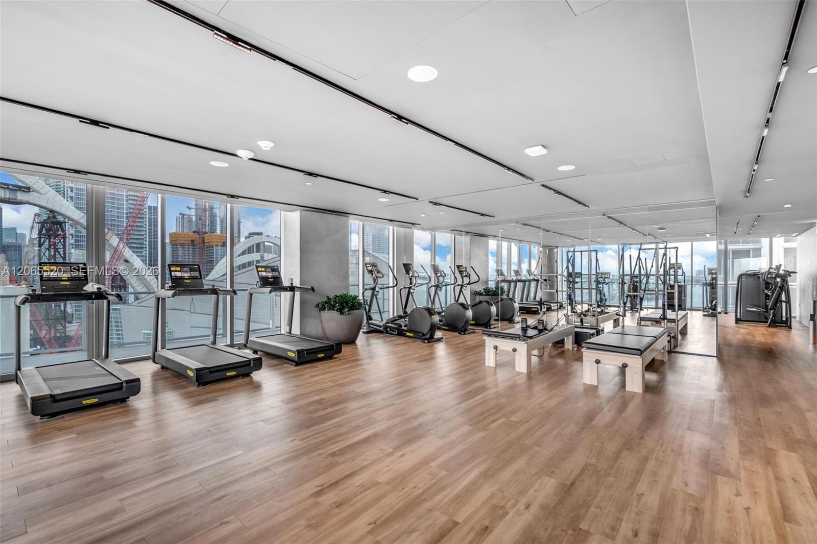 1400 Biscayne Boulevard 2905, Miami, FL 33132 photo 30