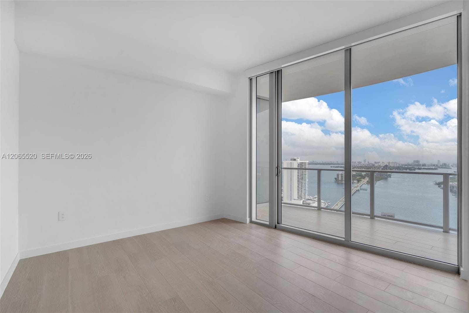 1400 Biscayne Boulevard 2905, Miami, FL 33132 photo 6