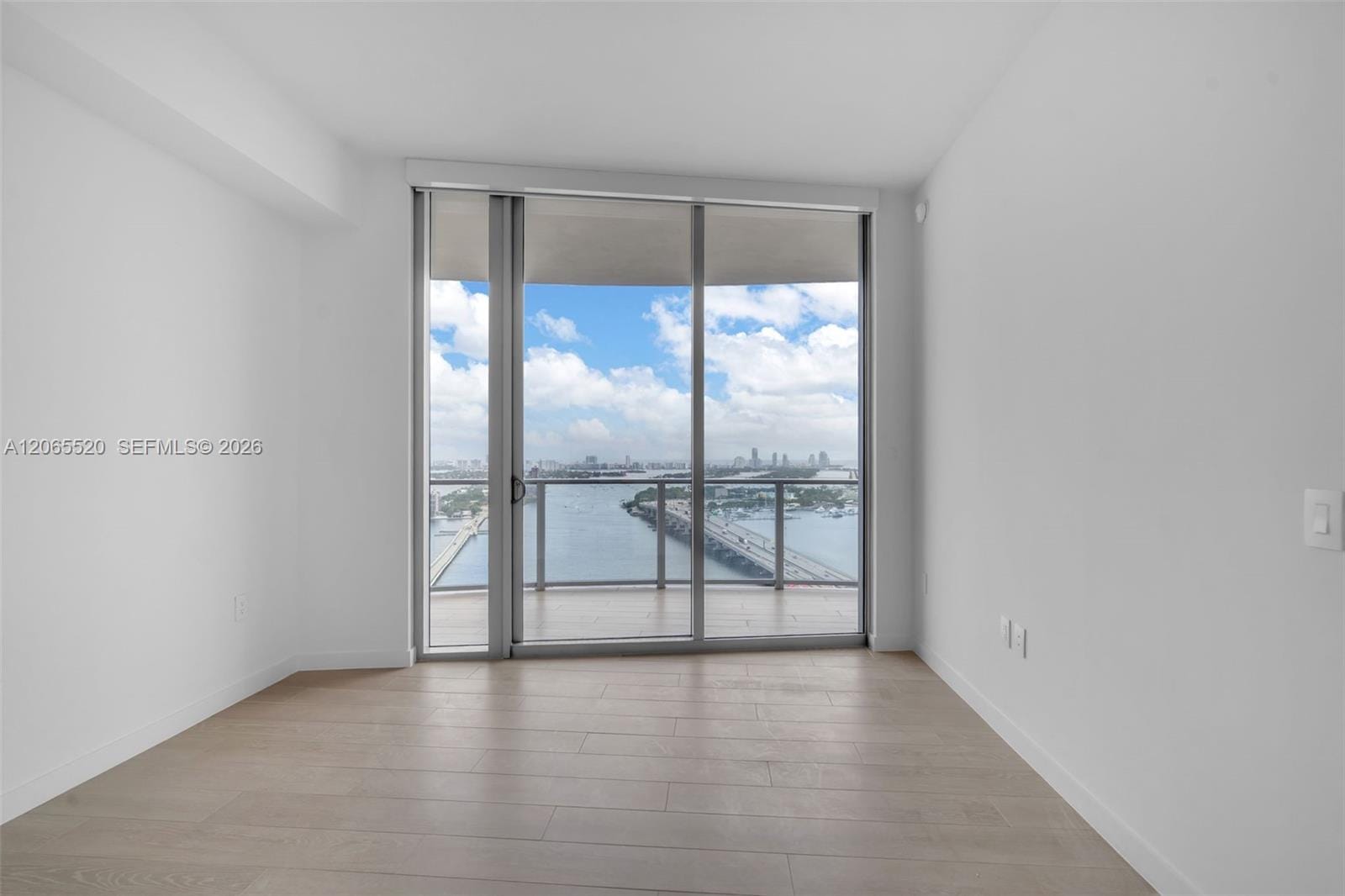1400 Biscayne Boulevard 2905, Miami, FL 33132 photo 8